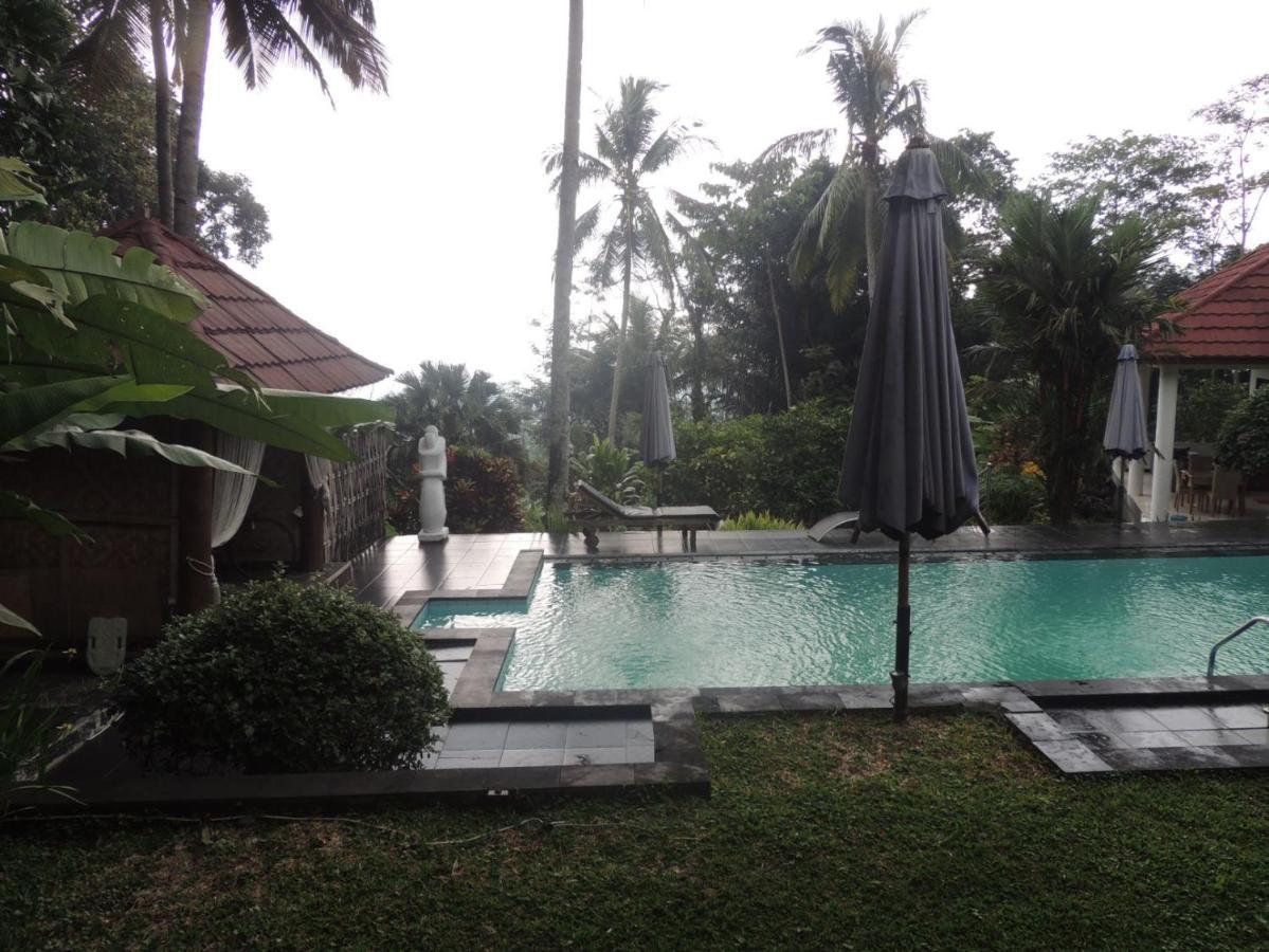 Oase Van Java Salatiga Luaran gambar